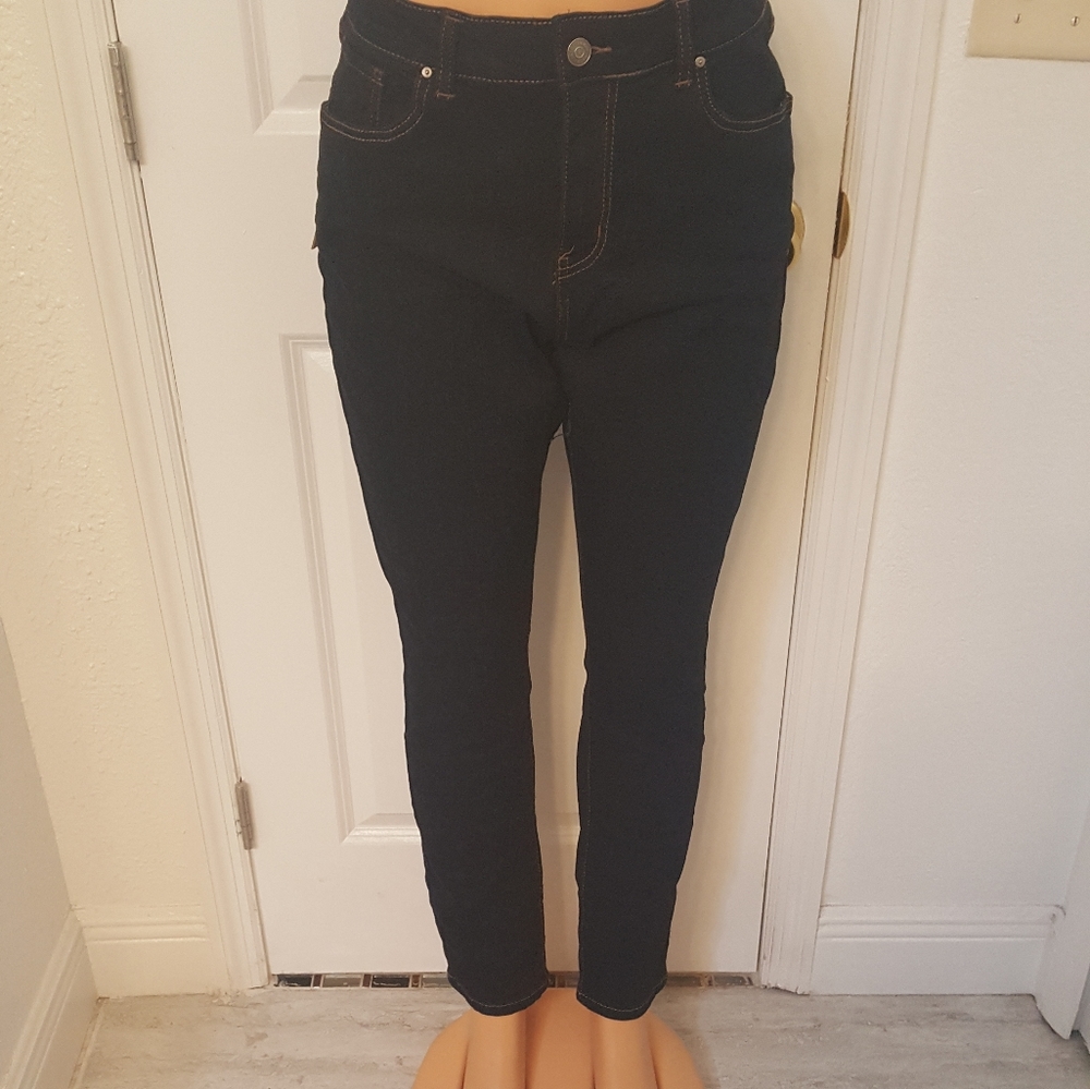 BRAND NEW JEAN9 JEANS SIZE 18